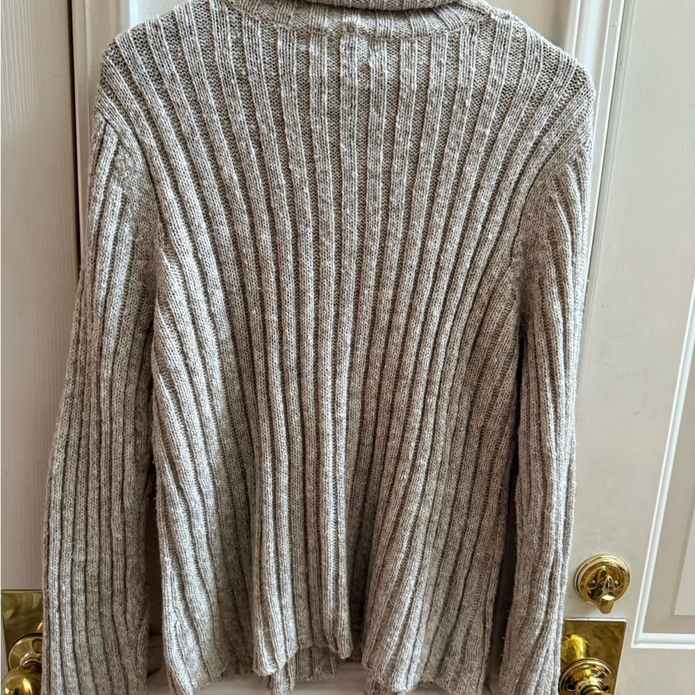 Cold water Creek Ribbed Turtleneck Sweater - Picture 8 of 9